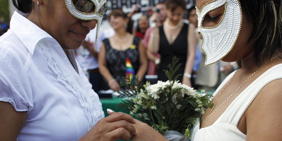 Congreso De Baja California Aprueba El Matrimonio Igualitario