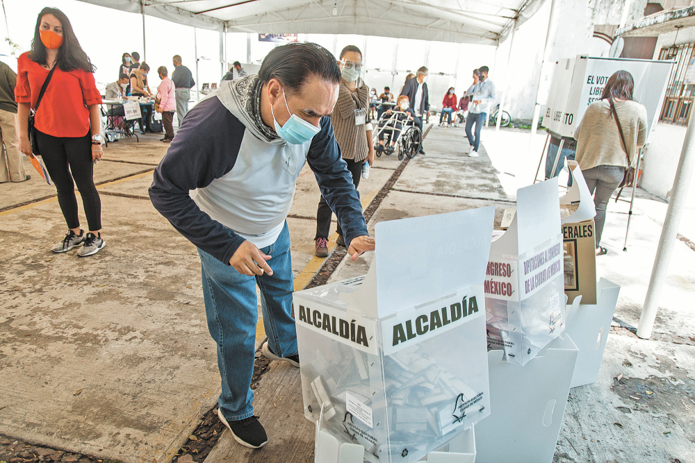 El resultado de los comicios de este 6 de junio es tomado aún con reserva por los analistas. Foto EE: Gilberto Marquina