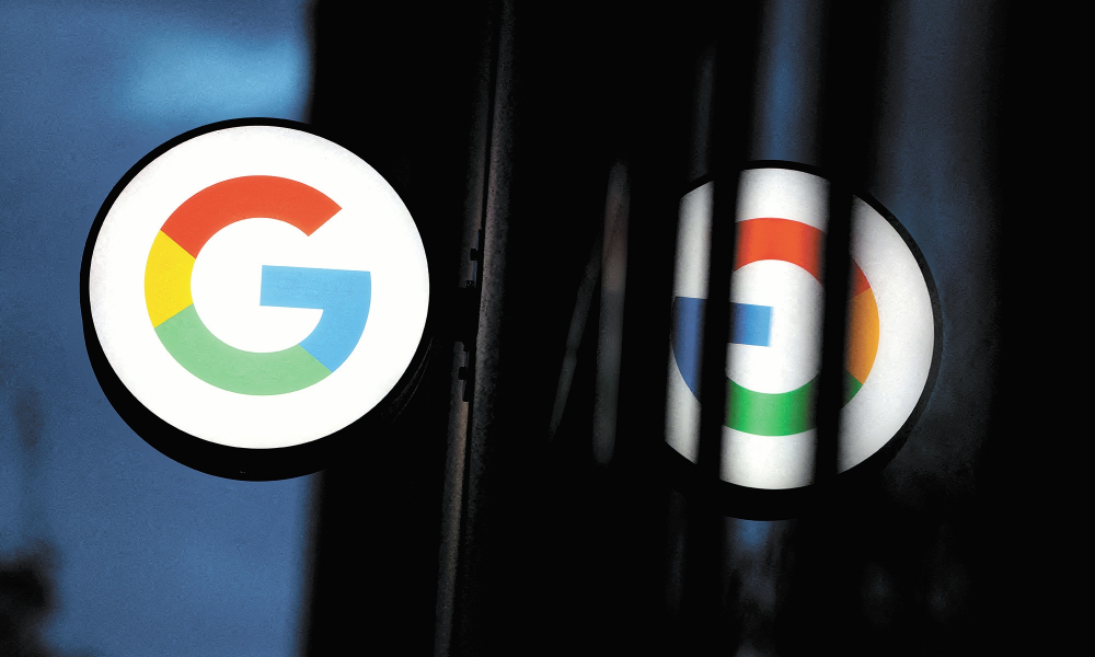 FILE PHOTO: The logo for Google LLC is seen at the Google Store Chelsea in Manhattan, New York City, U.S., November 17, 2021. REUTERS/Andrew Kelly/File Photo-NARCH/NARCH30 NARCH/NARCH30 NARCH/NARCH30 NARCH/NARCH30 NARCH/NARCH30 NARCH/NARCH30 NARCH/NARCH30