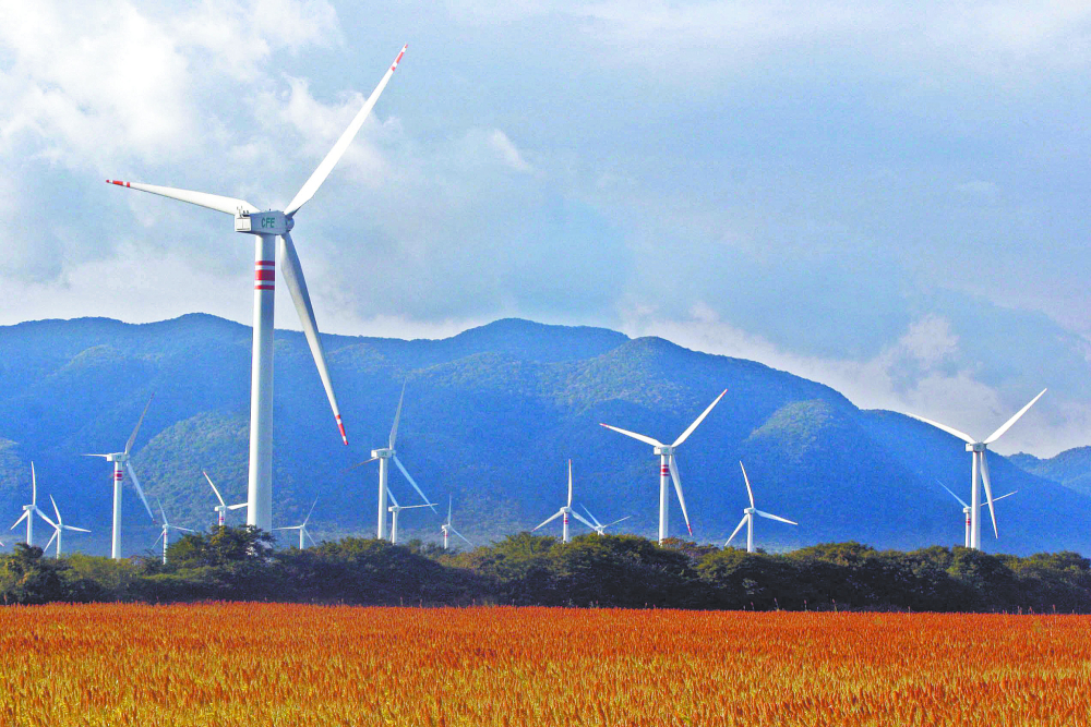 La capacidad eléctrica detenida por falta de permisos equivale a 15% de la capacidad total del país. Foto: Especial