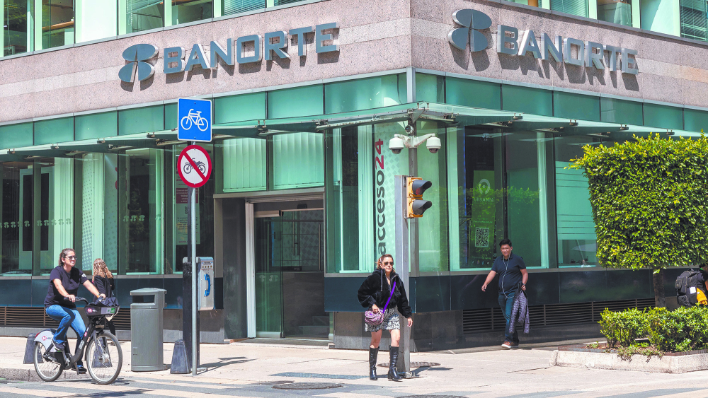 BBVA y Banorte concentraron 39.59% de la cartera total del sistema