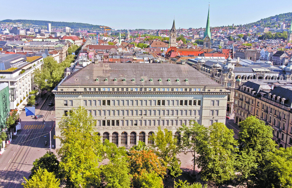 FILE PHOTO: A general view shows the building of the Swiss National Bank (SNB) in Zurich, Switzerland June 23, 2022. Picture taken with a drone. REUTERS/Arnd Wiegmann