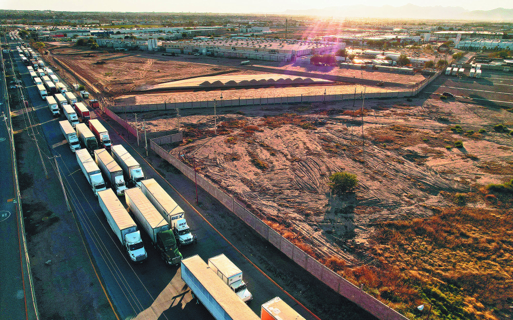 The Cordova Bridge of the Americas between El Paso, Texas, and the Mexican city of Juarez closed to allow its officers at the site to assist Border Patrol in processing migrants