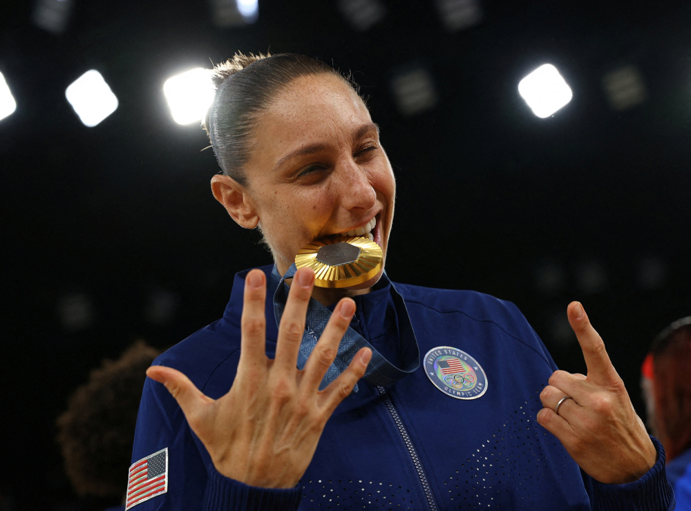 Diana Taurasi, de 42 años, una leyenda más de los Juegos Olímpicos. Foto: AFP