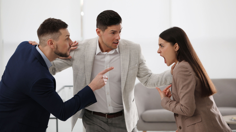 El rol del líder es escuchar a ambas partes y buscar una solución. foto: shutterstock.