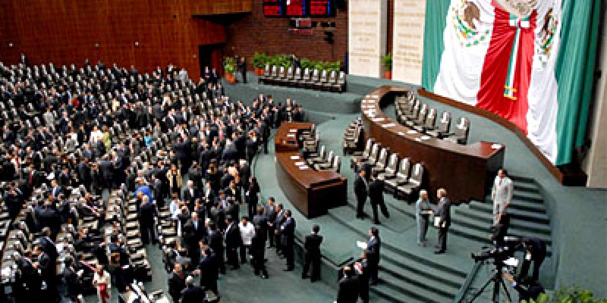 Aprueban en comisiones Ley de Extinción de Dominio
