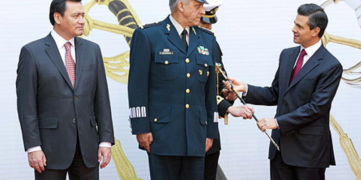 Fuerzas Armadas ratifican lealtad a Peña y a México