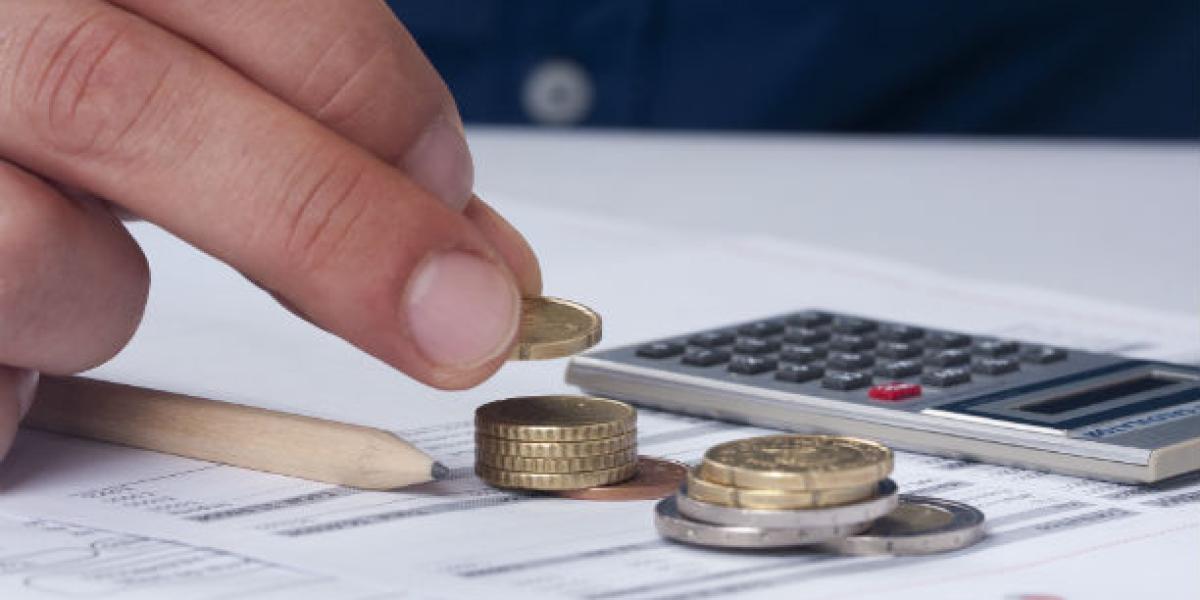 ¿Qué factores influyen en el precio de acciones y CFDs?