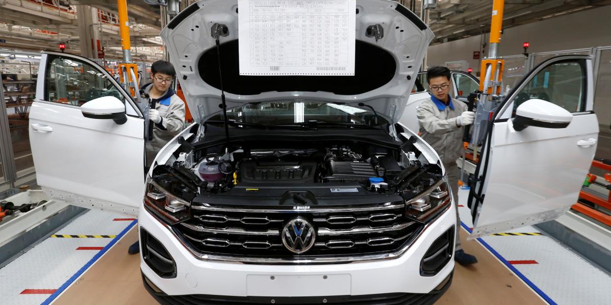 China suspenderá aranceles adicionales a autos importados de EU