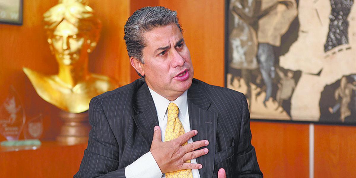 Por equidad, Polevnsky y Luján deben renunciar: Alejandro Rojas