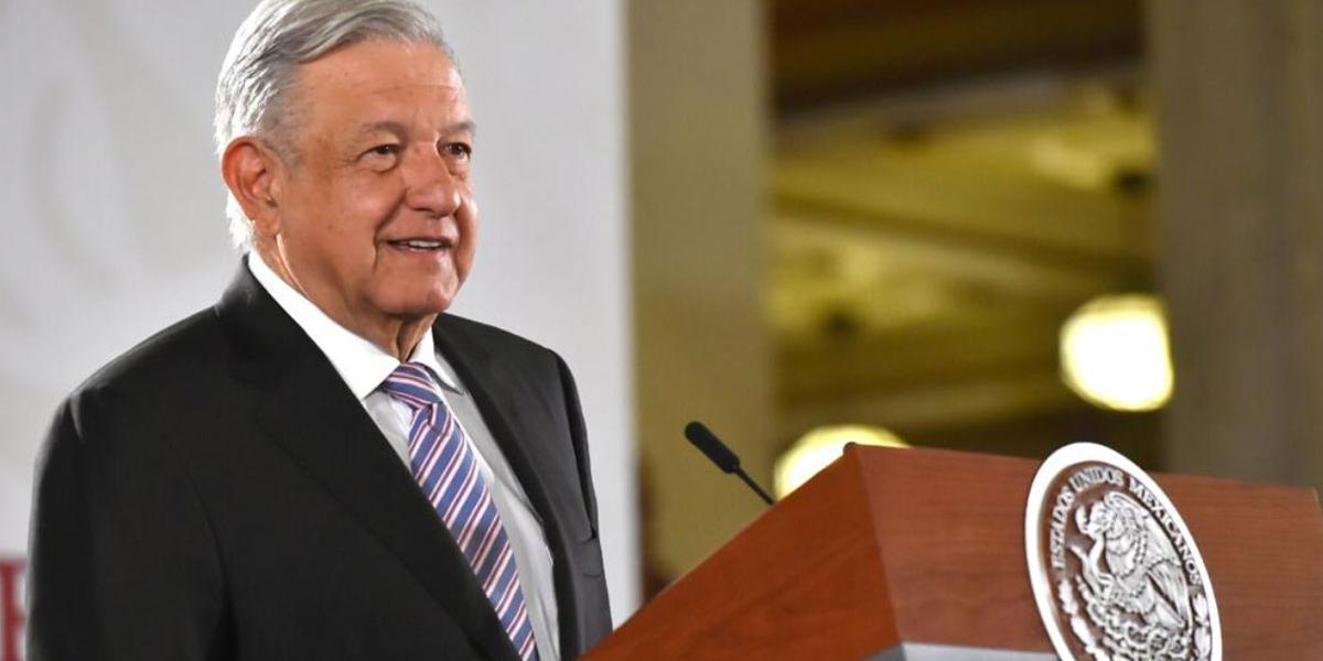 AMLO defiende iniciativa para vigilancia de la Marina en puertos