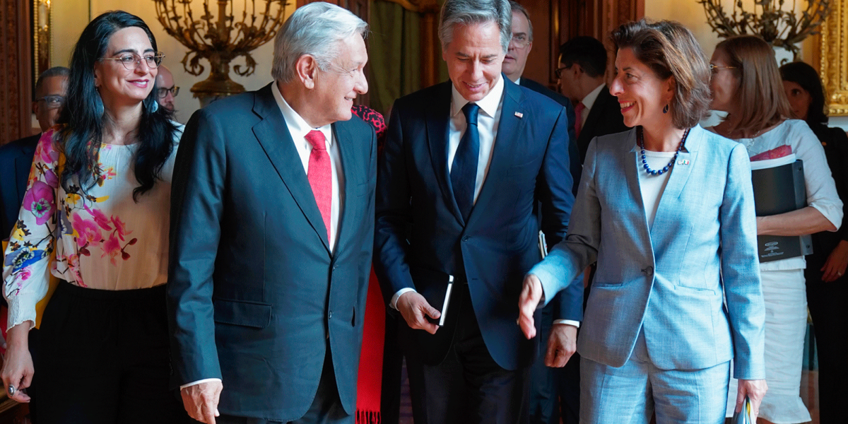López Obrador se reúne con el secretario de Estado de EU, Anthony ...