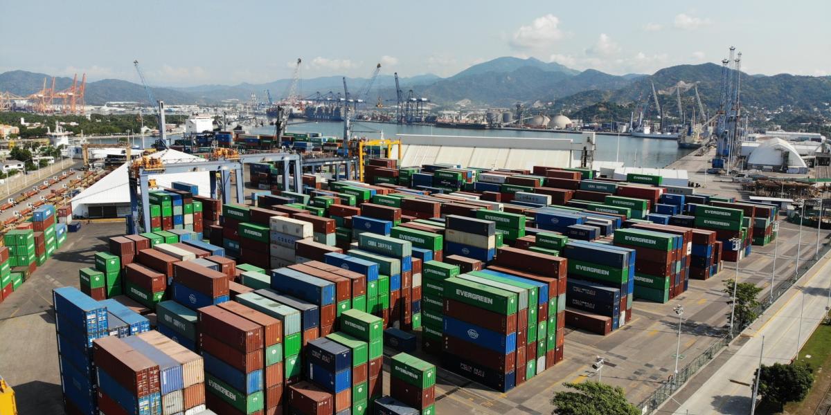 Aumenta carga comercial del Puerto de Manzanillo en el primer bimestre
