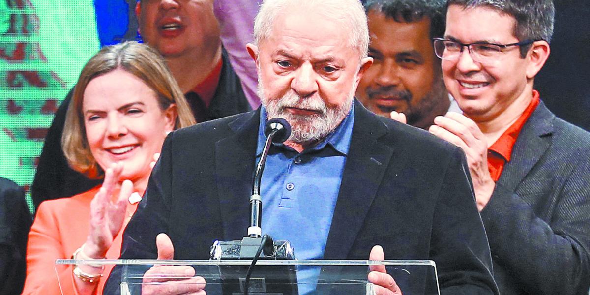 Bolsonaro evita el KO y deja a Lula lastimado; en un mes, cara a cara