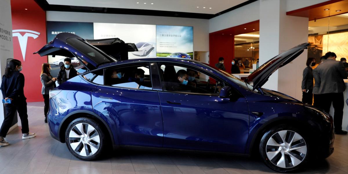 El Tesla Model Y se corona como el vehículo más vendido en Europa en el ...