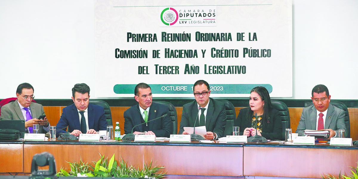 Avanza en comisiones Ley de Ingresos; aprueban dictamen y se envía al Pleno