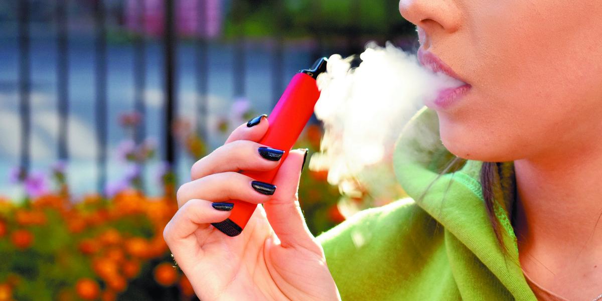 Vapeadores: ¿una alternativa para bajar el consumo de cigarrillos?