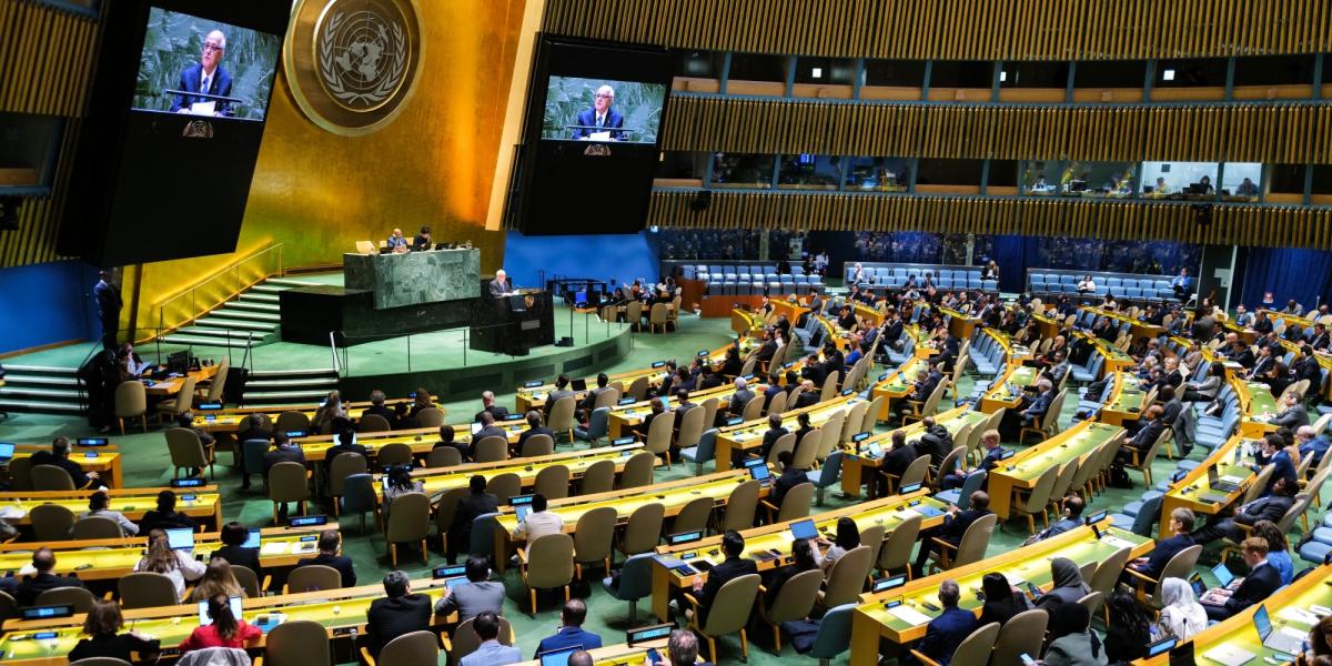 Asamblea General de la ONU amplía los derechos de Palestina y llama a ...