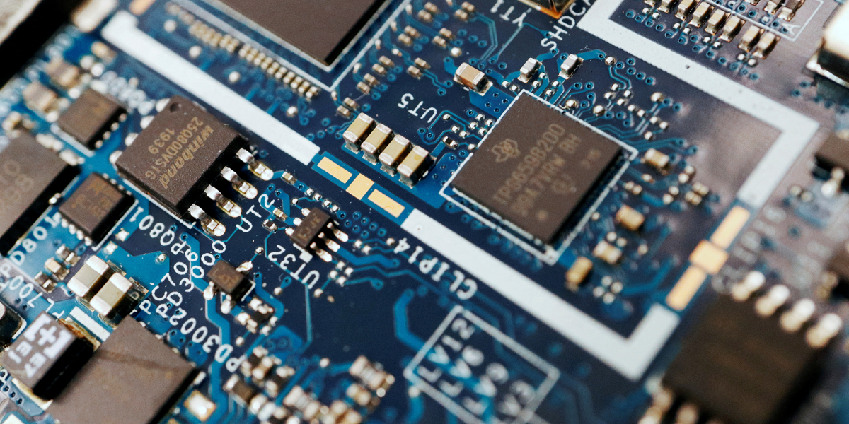 Acciones mundiales de chips se disparan tras espectaculares resultados de Micron