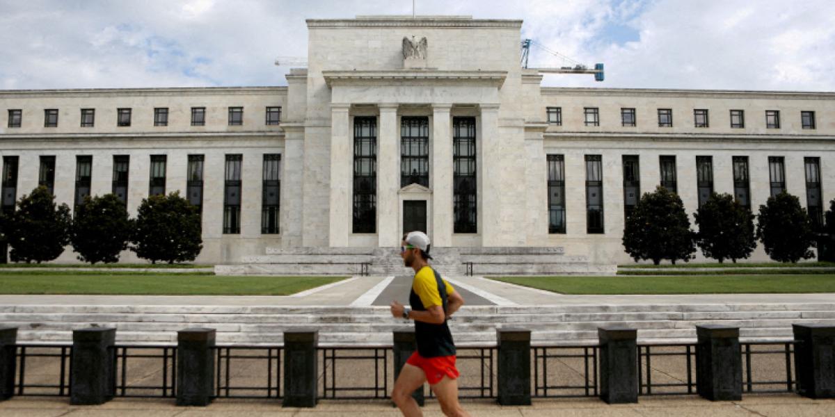 La Fed, rumbo a recorte de tasas de 25 pts base en noviembre y diciembre