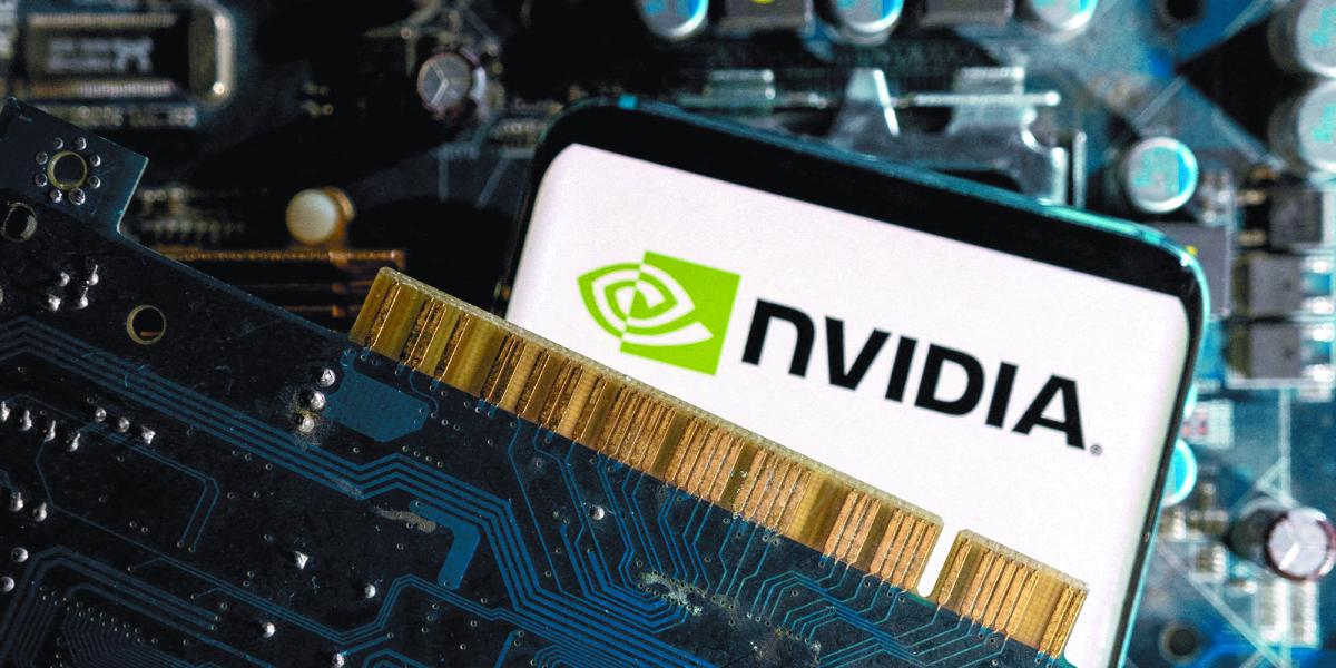 Los chips de IA de Nvidia progresan más rápido que la Ley de Moore, lo ...