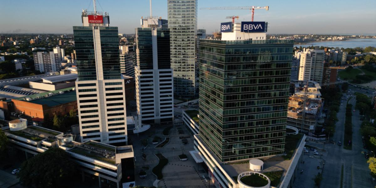 Ola de amenazas de atentados sacuden la calma de Uruguay