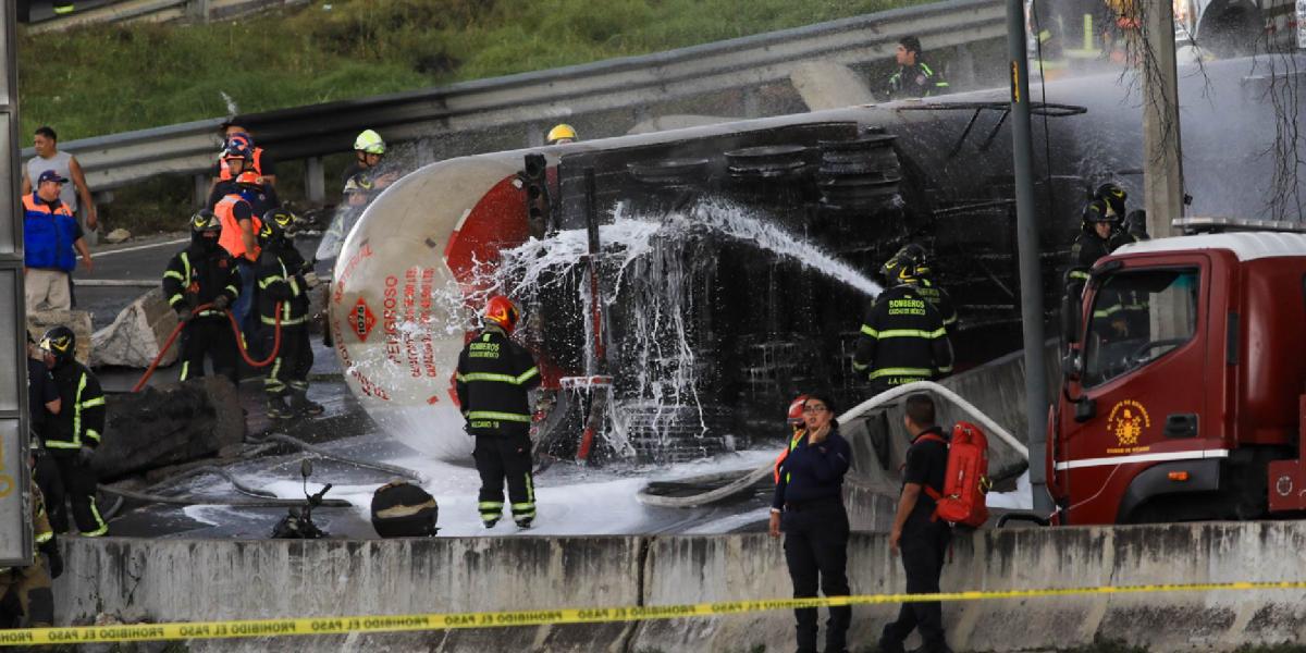 Sube a 31 la cifra de muertos por explosión de pipa en Iztapalapa; 13 ...