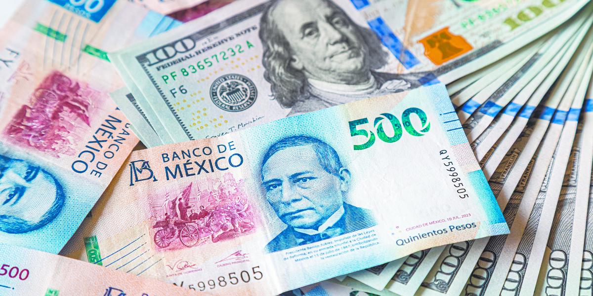 El dólar perdió el piso de 17 pesos y el superpeso vuelve a escena