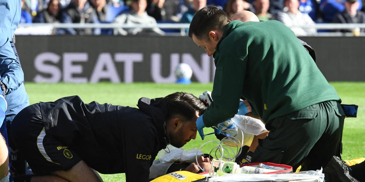 Dibu Martínez sufre fractura de mandíbula y será baja varias semanas