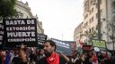 El Gobierno de Boluarte declaró el lunes estado de emergencia en Lima con el despliegue de fuerzas armadas para intentar frenar una ola de crimen y extorsiones en el país.
