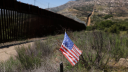 Muro en frontera norte entre México y Estados Unidos.