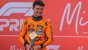 Lando Norris reacciona tras ganar la carrera sprint del Gran Premio de F1 de Miami en el Autódromo Internacional de Miami.