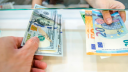 Dolar y euro.