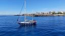 Una vista de dron muestra el barco de ayuda Madleen con destino a Gaza, organizado por la ONG internacional Freedom Flotilla Coalition.