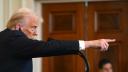 El presidente de Estados Unidos, Donald Trump, criticó este martes a los "jueces altamente politizados" que bloquearon algunas de sus recientes medidas, continuando la ofensiva de su administración contra la institución judicial.

Para más información del tema, visita: https://www.eleconomista.com.mx/internacionales/trump-lanza-jueces-altamente-politizados-bloquear-medidas-20250211-745878.html

¡Síguenos en nuestras redes sociales para mantenerte informado!

Twitter: https://twitter.com/eleconomista 
Facebook: https://www.facebook.com/ElEconomista.mx
Instagram: https://www.instagram.com/eleconomistamx
LinkedIn: https://www.linkedin.com/company/el-economista/

#ElEconomista #EETV