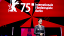 Desiree Nosbusch, presentadora de la edición 75 del Festival Internacional Berlinale.