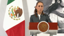 La presidenta Claudia Sheinbaum dijo este lunes que el gobierno de México va a esperar a ver qué pasa con los aranceles que Estados Unidos ha amenazado con aplicar a productos mexicanos a partir de este martes, pero anunció que su Gobierno tiene un plan si estos se dan.

Para más información del tema, visita: https://www.eleconomista.com.mx/politica/sheinbaum-esperara-ver-pasa-aranceles-martes-hay-plan-dan-dice-20250303-748695.html

¡Síguenos en nuestras redes sociales para mantenerte informado!

Twitter: https://twitter.com/eleconomista 
Facebook: https://www.facebook.com/ElEconomista.mx
Instagram: https://www.instagram.com/eleconomistamx
LinkedIn: https://www.linkedin.com/company/el-economista/

#ElEconomista #EETV