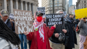 Propalestinos protestan por la liberación del activista palestino Mahmud Jalil, residente legal en Estados Unidos y graduado por la Universidad de Columbia.