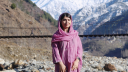 La activista pakistaní y Nobel de la Paz, Malala Yusafzai, visitó su villa natal, Shangla.