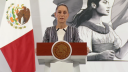 Luego de que integrantes de la CNTE impidiera el acceso a Palacio Nacional para exigir mejoras laborales, la presidenta Claudia Sheinbaum aseguró que su administración mantiene un diálogo permanente con el magisterio y que no responderá con represión ante las movilizaciones.

Para más información del tema, visita: https://www.eleconomista.com.mx/politica/sheinbaum-asegura-hay-dialogo-bloqueo-maestros-palacio-nacional-20250521-760061.html 

¡Síguenos en nuestras redes sociales para mantenerte informado!

Twitter: https://twitter.com/eleconomista 
Facebook: https://www.facebook.com/ElEconomista.mx
Instagram: https://www.instagram.com/eleconomistamx
LinkedIn: https://www.linkedin.com/company/el-economista/

#ElEconomista #EETV