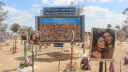 Del lado de Israel, cada rincón del país dedica un espacio para el reclamo, "Bring them home now".