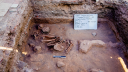 Recuperan osamentas humanas y cerámica prehispánicas de más de 800 años de antigüedad en Izúcar, Puebla.