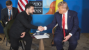 El presidente ucraniano, Volodimir Zelenski, afirmó este miércoles que habló con Donald Trump sobre una tregua en Ucrania y de la posible compra de sistemas de defensa antiaérea estadounidenses, durante su reunión al margen de la cumbre de la OTAN en La Haya

¡Síguenos en nuestras redes sociales para mantenerte informado!

Twitter: https://twitter.com/eleconomista 
Facebook: https://www.facebook.com/ElEconomista.mx
Instagram: https://www.instagram.com/eleconomistamx
LinkedIn: https://www.linkedin.com/company/el-economista/

#ElEconomista #EETV