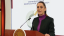 La presidenta de México, Claudia Sheinbaum, reconoció este lunes la presión ejercida por la comunidad migrante mexicana en Estados Unidos para frenar un intento de imponer un gravamen generalizado a las remesas, en el marco del debate fiscal en el Senado estadounidense.