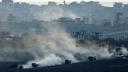 Un convoy militar israelí maniobra en Gaza.