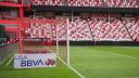 A menos de un año de ser coanfitrión de la Copa del Mundo, México presenta un torneo de liga con figuras de talla internacional que podría volverse más atractivo en las próximas horas si se concretan los fichajes del delantero serbio Luka Jovic y del portero costarricense Keylor Navas.

Para más información del tema, visita: https://www.eleconomista.com.mx/deportes/apertura-2025-hora-ver-vivo-partidos-jornada-1-liga-mx-20250710-767617.html 

¡Síguenos en nuestras redes sociales para mantenerte informado!

Twitter: https://twitter.com/eleconomista 
Facebook: https://www.facebook.com/ElEconomista.mx
Instagram: https://www.instagram.com/eleconomistamx
LinkedIn: https://www.linkedin.com/company/el-economista/

#ElEconomista #EETV #LigaMX