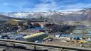 Codelco reiteró la tarde del viernes que la mina permanecía detenida bajo la orden de las autoridades y agregó trabajaba en entregar información al regulador minero Sernageomin para poder reiniciar labores en 10 áreas de la mina.

Para más información del tema, visita: https://www.eleconomista.com.mx/empresas/fiscalia-chile-avanza-investigaciones-accidente-mina-codelco-20250808-771953.html

¡Síguenos en nuestras redes sociales para mantenerte informado!

Twitter: https://twitter.com/eleconomista 
Facebook: https://www.facebook.com/ElEconomista.mx
Instagram: https://www.instagram.com/eleconomistamx
LinkedIn: https://www.linkedin.com/company/el-economista/

#ElEconomista #EETV #Codelco #Mina