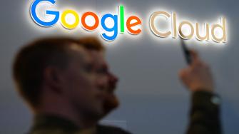 Google presentó una denuncia ante la Comisión Europea contra lo que calificó de prácticas anticompetitivas de Microsoft para bloquear a los clientes en la plataforma en nube Azure de Microsoft.