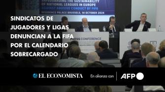 Los principales organismos que representan a futbolistas y ligas nacionales de Europa interpusieron este lunes una denuncia ante la Comisión Europea, acusando a la FIFA de abusar de su posición dominante sobre los cambios en el calendario de partidos internacionales y la continua ampliación de los torneos.

¡Síguenos en nuestras redes sociales para mantenerte informado!

Twitter: https://twitter.com/eleconomista 
Facebook: https://www.facebook.com/ElEconomista.mx
Instagram: https://www.instagram.com/eleconomistamx
LinkedIn: https://www.linkedin.com/company/el-economista/

#ElEconomista #EETV