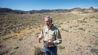 Naturalistas criticaron la aprobación, pues afirmaron que el Gobierno de EU condenó la existencia de la flor del alforfón de Tiehm, que no se encuentra en ningún otro lugar del planeta y fue declarada especie en peligro de extinción en 2022.